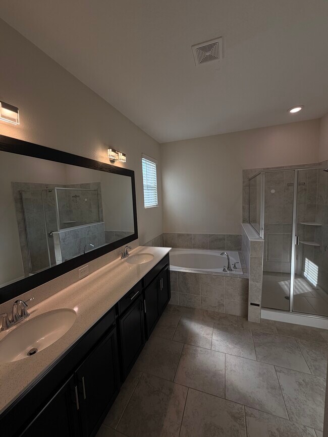 Foto del edificio - 4452 Seven Canyons Dr