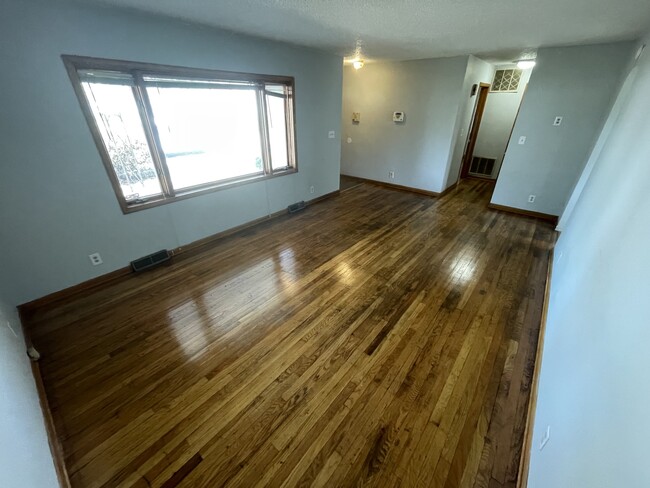Foto del edificio - 407 Plum St