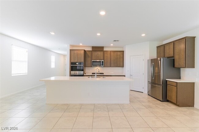 Foto del edificio - 10628 Silver Pond Ave