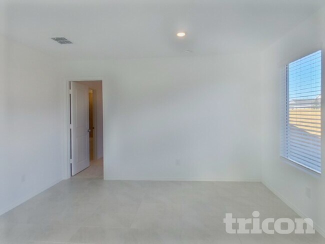 Foto del edificio - 2504 Bunkerton Dr