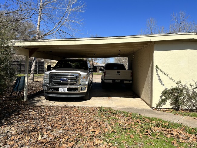 2 Car Carport - 2315 Vanderbilt Ct