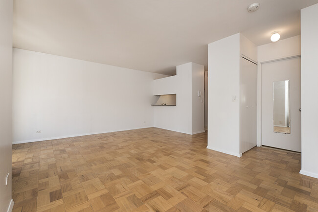 Foto del edificio - 157 E 32nd St