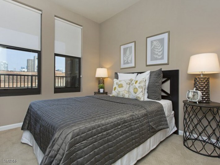 Foto principal - 2311 S Michigan Ave
