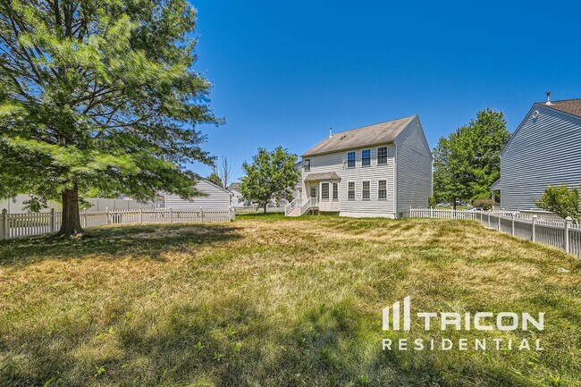 Building Photo - 611 China Clipper Cir