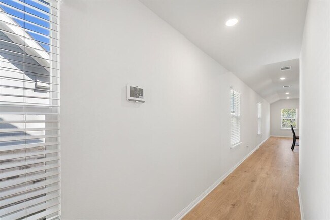 Foto del edificio - 177 Grey Slate Ave