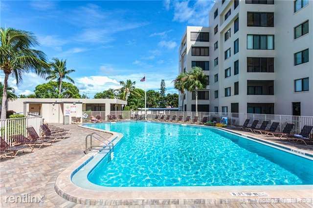 Foto del edificio - 6670 Estero Blvd