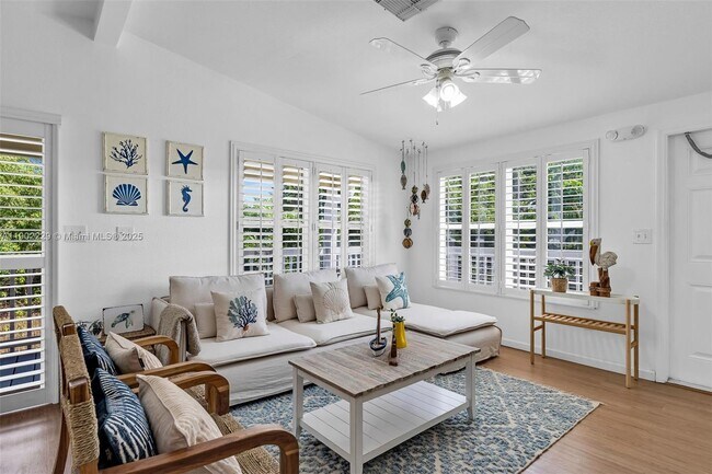 Foto del edificio - 230 66th St