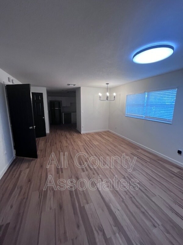 Building Photo - 2273 Norman Dr