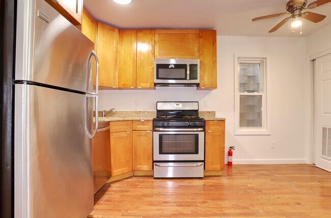 Foto del edificio - 195 Webster Ave