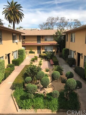 Foto del edificio - 325 Olive Ave