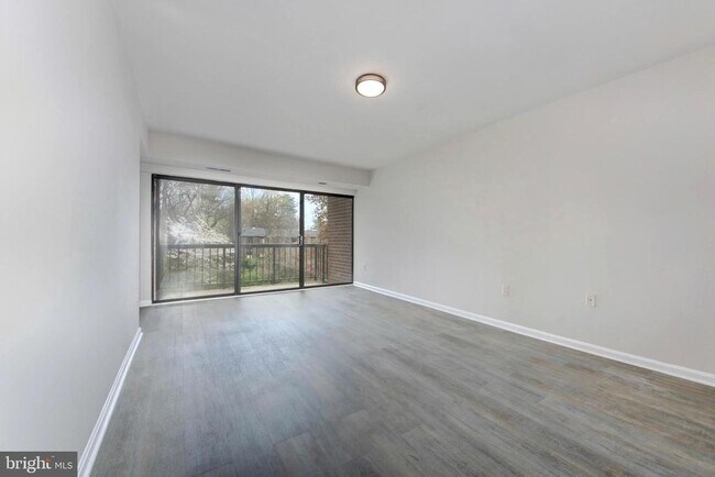 Foto del edificio - 3105 BUCCANEER Ct
