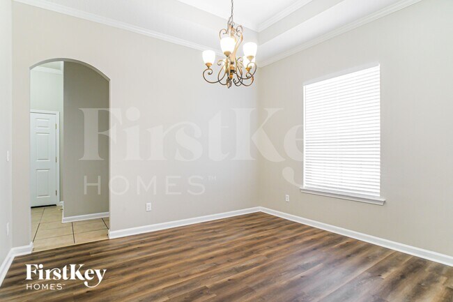Foto del edificio - 664 Porta Rosa Circle