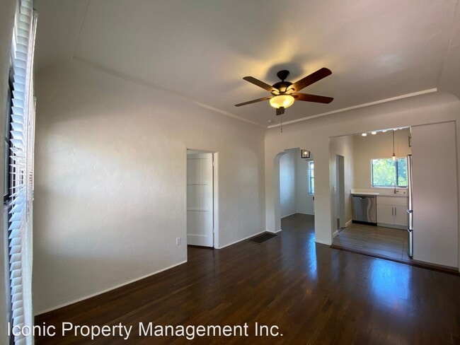 Building Photo - 2 br, 1 bath Apartment - 2818 30th Street
