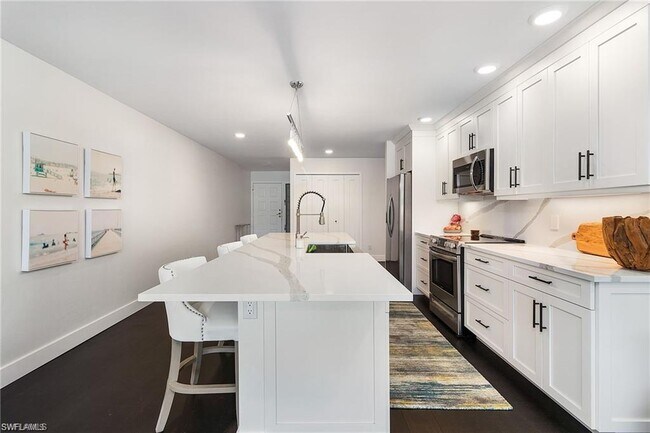 Building Photo - 4092 Belair Ln