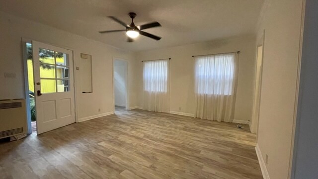 Living room - 835 Pacific St