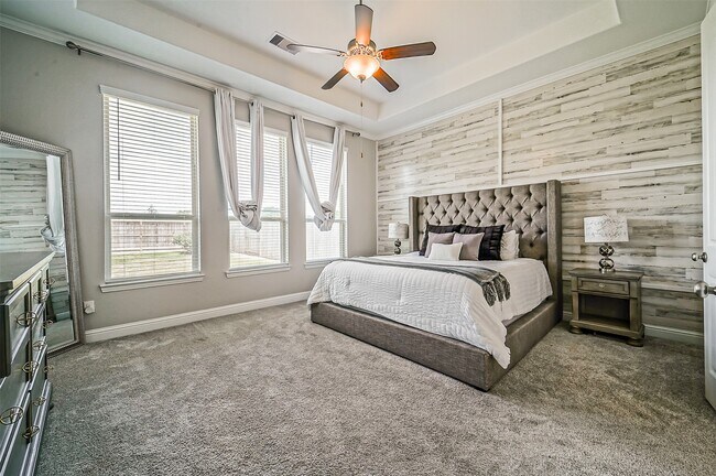 Foto del edificio - 9507 Carson Ln