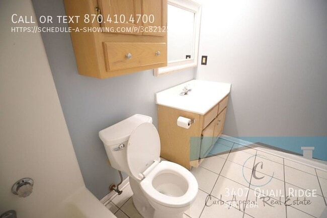 Building Photo - 3 bed / 2 bath home with fireplace - Valle...