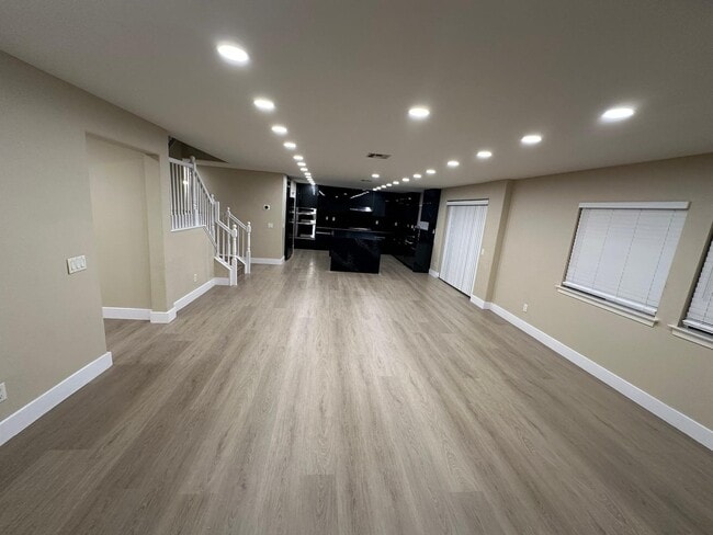 Building Photo - 32654 Via Perales