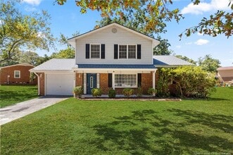 Building Photo - 1302 Kienast Dr