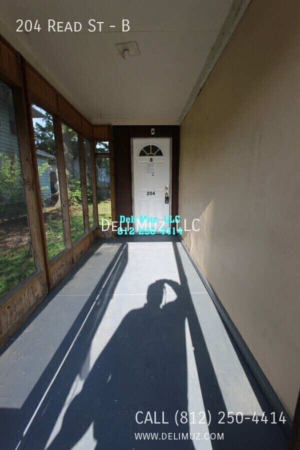 Foto del edificio - 204 Read St