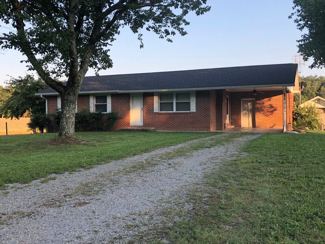 Primary Photo - 373 Co Rd 64