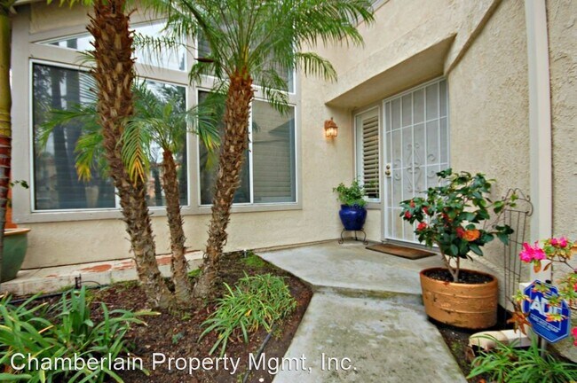 Building Photo - 4 br, 2.5 bath House - 1801 Calle Las Palmas