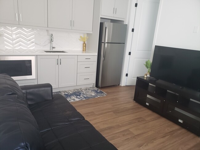Foto del edificio - 586 Gateway Ln