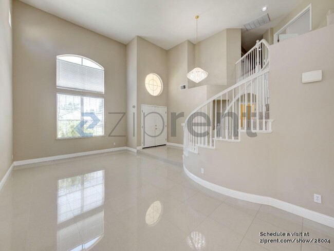 Foto del edificio - 2293 Sierra Madre Ave