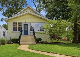 Building Photo - 7385 Arlington Dr
