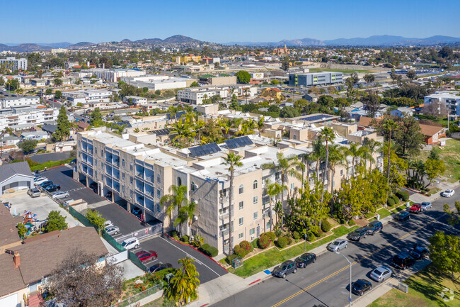 Context - Parkridge Village Apartments