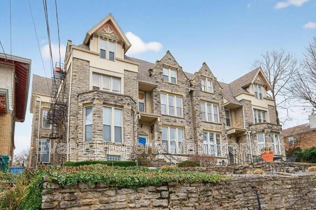 Foto del edificio - 2151 Fulton Ave