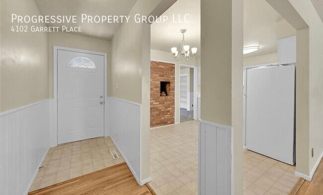Foto del edificio - 4102 Garrett Pl
