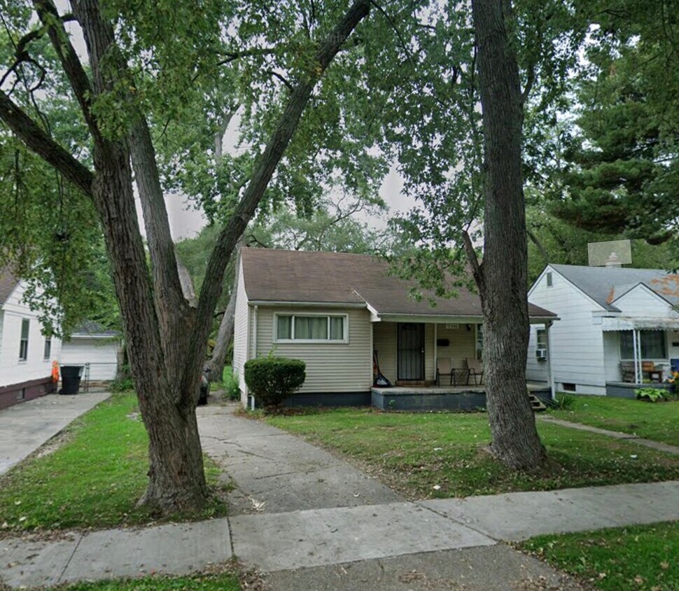 17395 Salem, Detroit, MI 48219 House Rental in Detroit, MI