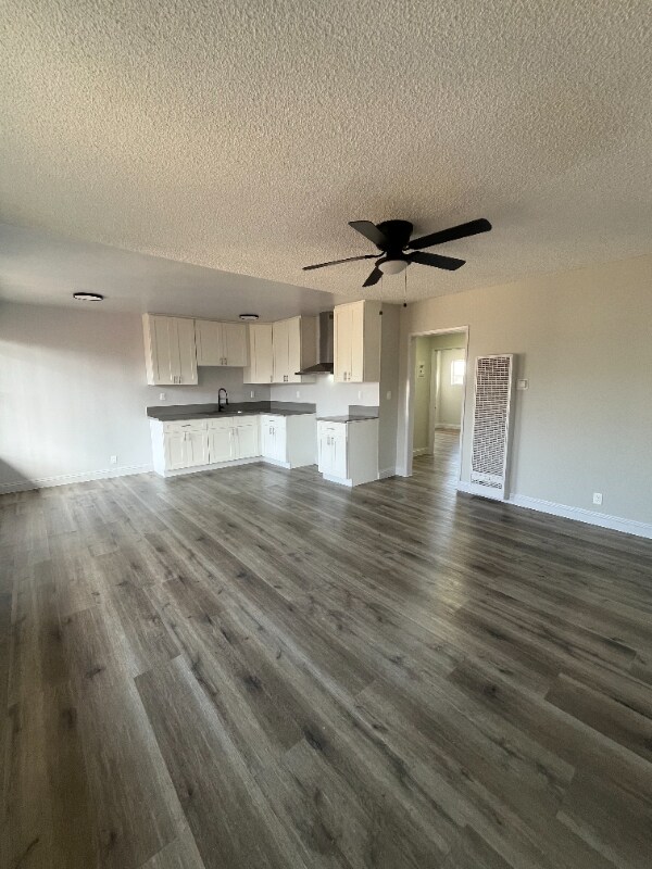 Foto del edificio - 1060 W 117th St