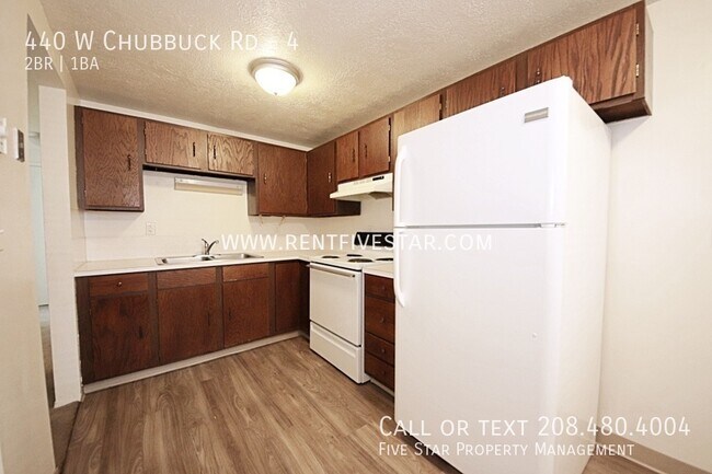 Foto del edificio - 440 W Chubbuck Rd