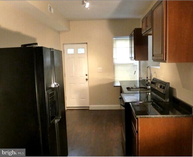 Foto del edificio - 2652 Lehman St