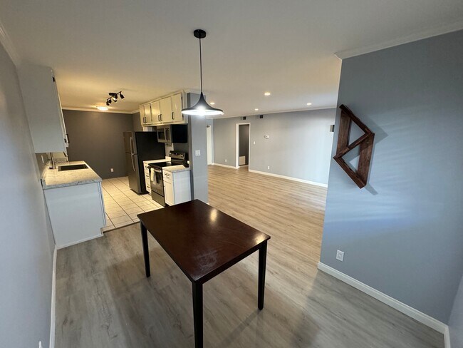 Foto del edificio - 277 Pleasant St