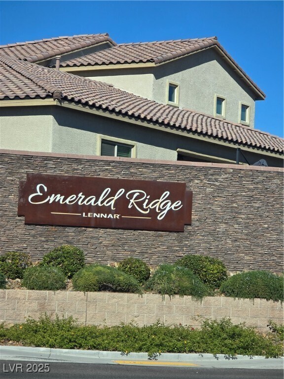 Foto del edificio - 10486 Mount Mitchell Ct