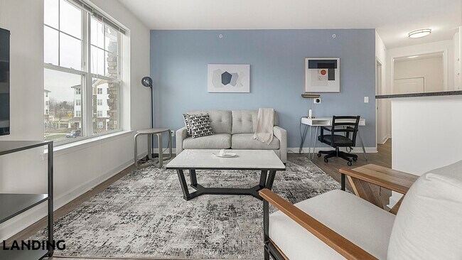 Foto del edificio - 909 Mansion Dr