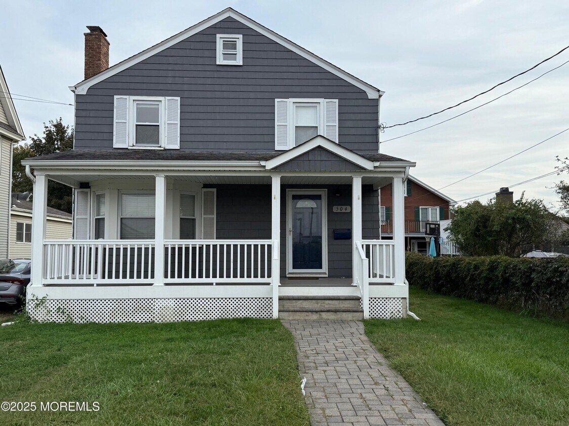Foto principal - 504 Laurel Ave