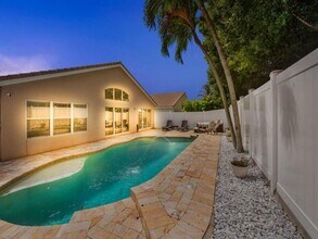 Building Photo - 6344 Barton Creek Cir
