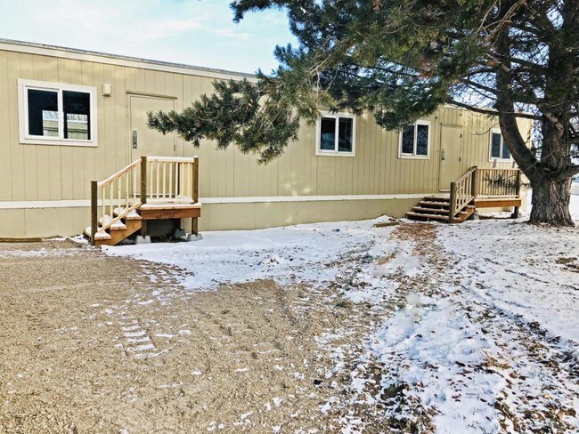 Building Photo - 317 E Smith