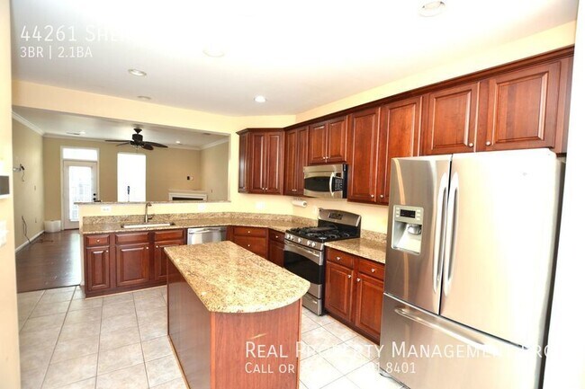 Foto del edificio - 44261 Shehawken Terrace