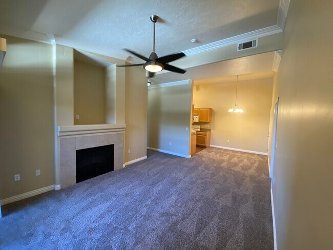 Building Photo - All NEW flooring in this spacious 3-bedroo...