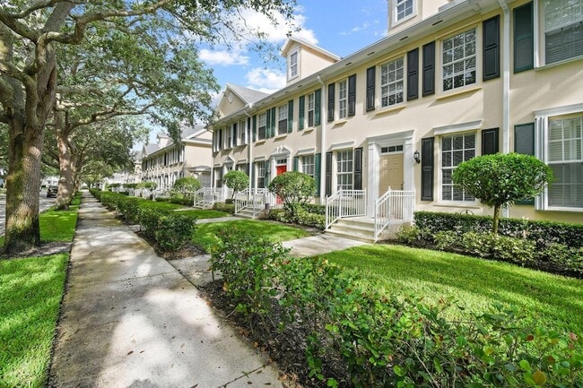 Photo - 354 Jacaranda Dr Townhome