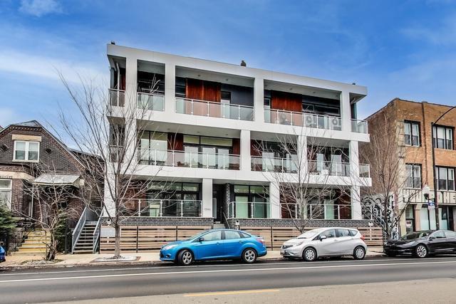 Building Photo - 1046 N Damen Ave
