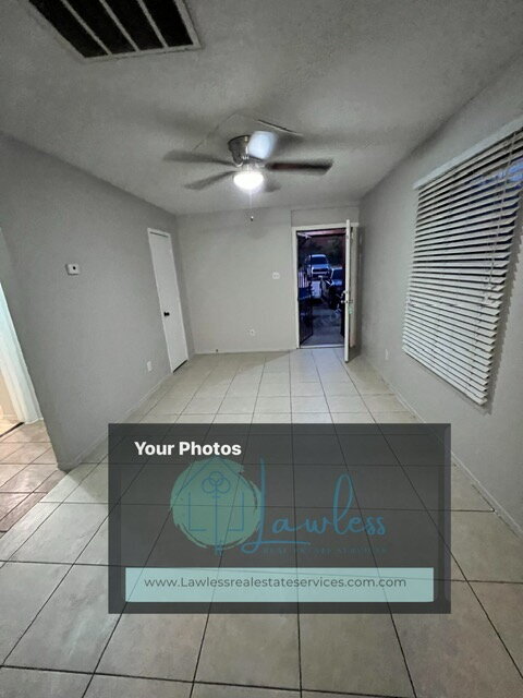 Building Photo - Charming 2-bedroom, 1-bath duplex with large fenced in yard.