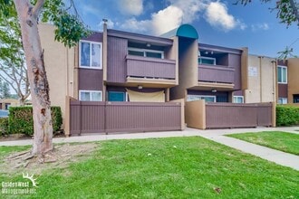 Building Photo - 3456 Castle Glen Dr