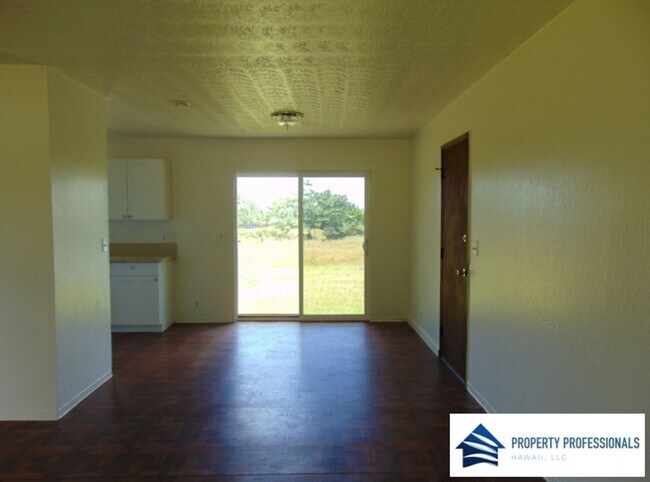 Building Photo - 3 bedroom in HPP