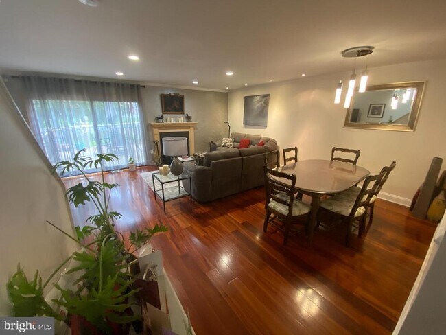 Foto del edificio - 2104 Seneca Run